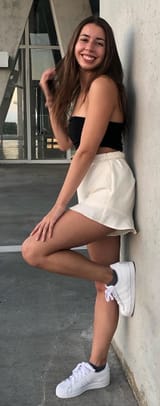 1749039878772672