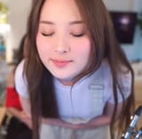 02738