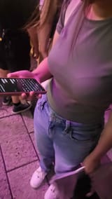 1000052571
