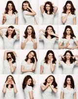 Alison Brie 16-er