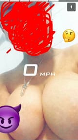 Snapchat-1073081306