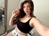 GP-p0D_bEAAvA8P