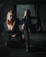 Katja (40)