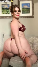 curvy-krysta_0002