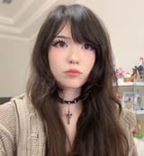 emiru is beautiful