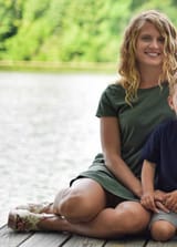 Cute MILF Lauren