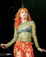 my-fave-pics-of-hayley-v0-5d6uf5d4elle1