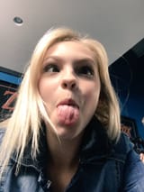 596751256