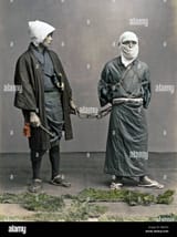 prisoner-and-guard-japan-DRJ7K0