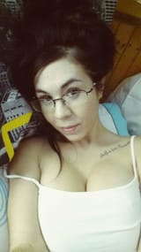 1538858104325