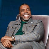 creflo-dollar-square