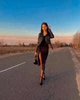 Yana (36)