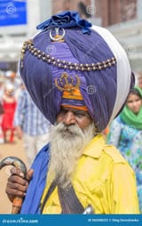sikh-man-visiting-golden-temple-amritsar-punjab-india-september-unidentified-pilgrims-travel-all-56508023