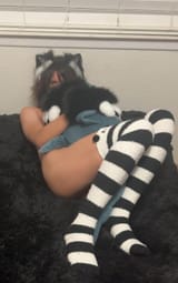 1740867371638018