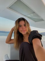 611544f9fe48f43717fe582c