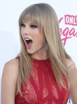 Taylor-Swift-Face-Mouth-Open-Saliva-Strands-1714542206495675