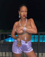 Rihanna-84