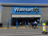 walmart-pulls-1st-quarter-earnings-estimates-as-tariffs-upend-economic-forecasting