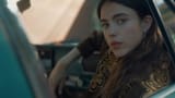 VS--YouTube-FallIntoStepWithMargaretQualley-0’25”