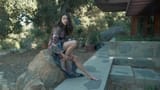 VS--YouTube-FallIntoStepWithMargaretQualley-1’27”