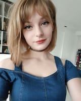 Ella_Freya