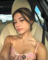 rachelbrockmann_1701387475_3247795995743827361_4169445009