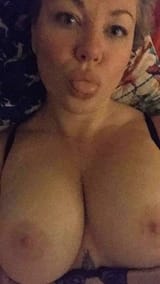 044