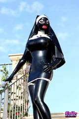 latex nun2