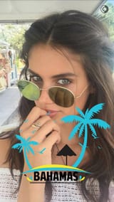 sara glasses 16