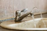 broken-sink-300x200