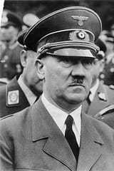 Bundesarchiv_Bild_183-S62600,_Adolf_Hitler