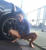 miley-piss