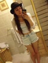 1 (18)
