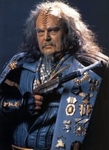 0cdeb2865d2c519f28b4719adb0bcfd4--klingon-language-star-trek-klingon-2749623422