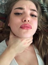 (53)