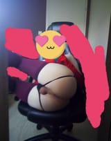 IMG_red_chair