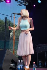 Aurora Aksnes (70)