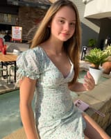 194875893@N06_51843988256_-