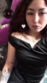 124318585