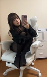Gn8UPnybEAAuak-