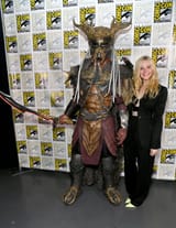 elle-fanning-unveils-whiplash-chic-at-2025-comic-con-panel-5