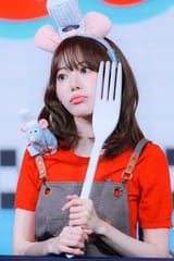 483