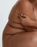 #bodypositivity @rebecca_elliott_photographer @thebutterflymua (1)