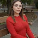 LizzyBro_Lizzy_Sweater