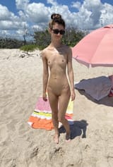 19yo Beach Toy-17