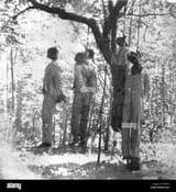texas-lynching-1908-nfive-blacks-hanged-from-a-dogwood-tree-in-sabine-FF674M