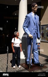 denmark-copenhagen-strget-guinness-record-shop-figure-of-worlds-tallest-AJBMTC