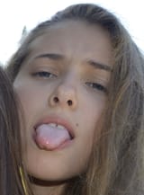 1754765279682626 3