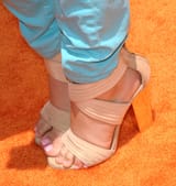 Victoria-Justice-Feet-4532373