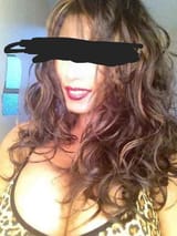 Momoldselfie-1